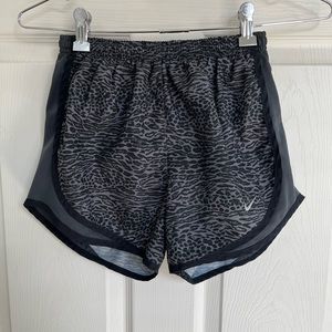 Nike Tempo 3” Dry Core Short